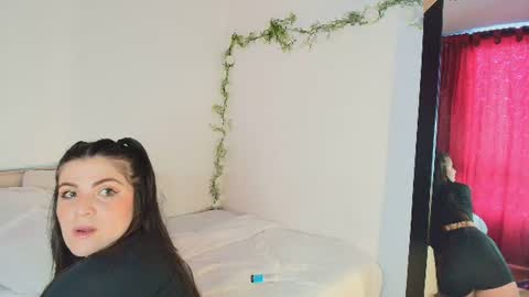 Snapshot of amara_vega chatting on 06.30.26 Amara Vega online show from 06.30.26