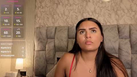 amarahanks_ online show from 11.26.25