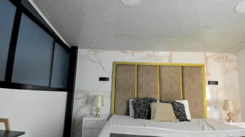 Emily online show from 01.10.25