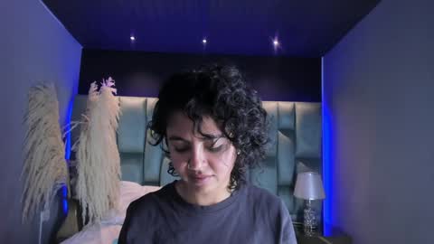 Emily online show from 01.11.25