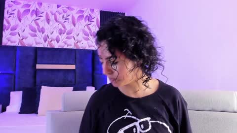 Emily online show from 02.04.25