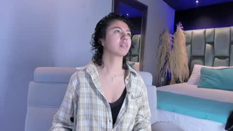 Emily online show from 02.06.25