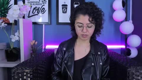 Emily online show from 02.09.25