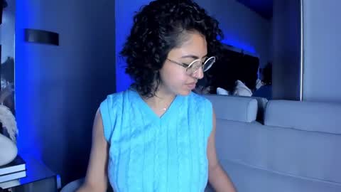 Emily online show from 03.03.25