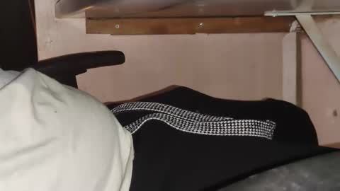 chris online show from 01.08.25