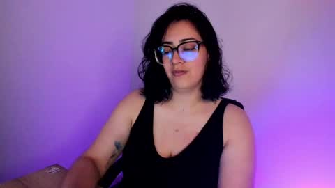 Snapshot of amaryllis_vizcaya chatting on 12.13.24  Katt   online show from 12.13.24