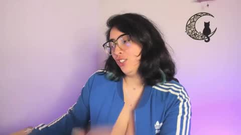 Snapshot of amaryllis_vizcaya chatting on 01.27.25  Katt   online show from 01.27.25