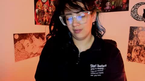 Snapshot of amaryllis_vizcaya chatting on 10.04.25  Katt   online show from 10.04.25