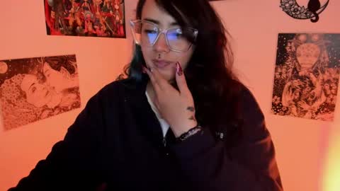 Snapshot of amaryllis_vizcaya chatting on 10.26.25  Katt   online show from 10.26.25