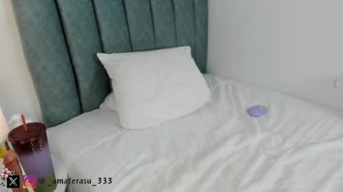  Mar  independent model  online show from 02.17.25