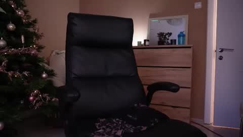 amateur_fitbabex online show from 12.14.25