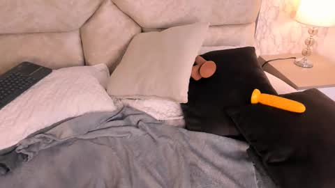 AMATISTA online show from 02.28.25