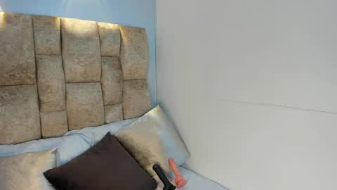 AMATISTA online show from 10.17.25