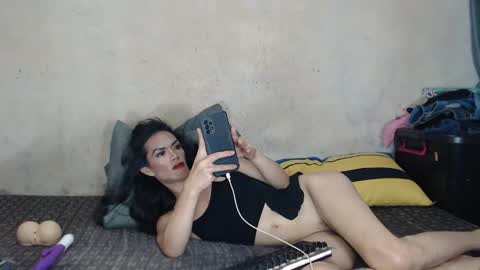 Snapshot of amazongirl_pinay chatting on 05.06.26 jasmine online show from 05.06.26
