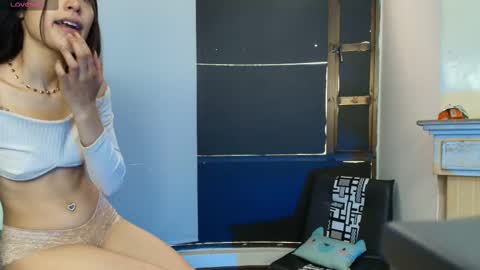 Snapshot of ambaross chatting on 03.06.25 Ambar Ross online show from 03.06.25