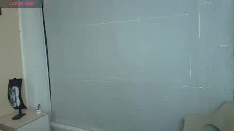 Snapshot of ambaross chatting on 09.26.25 Ambar Ross online show from 09.26.25