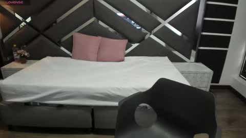 Ambar Ross online show from 01.16.26