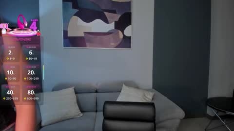 ambarowens online show from 12.22.25