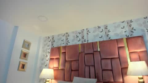 AmbarSantany  online show from 11.24.25