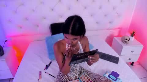  Amber  online show from 10.14.25