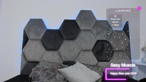 Amber  online show from 02.15.25