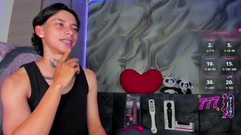 Snapshot of amber_adams_ chatting on 05.04.26 Amber online show from 05.04.26