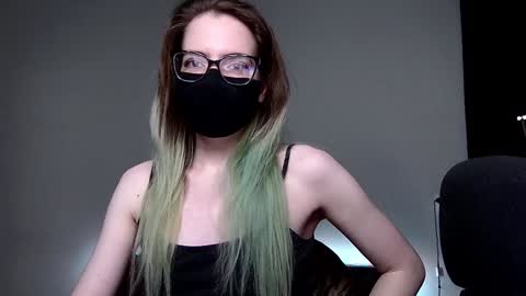 Amber non-nude model online show from 12.08.24