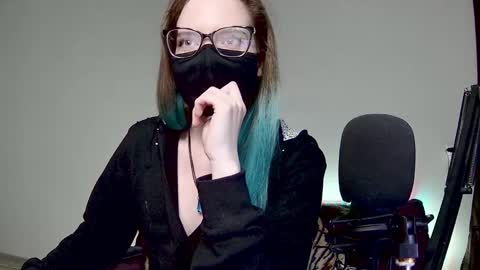 Amber non-nude model online show from 02.02.25