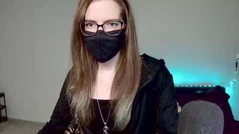 Amber non-nude model online show from 03.02.26