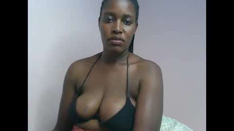 Snapshot of amber_cutie2 chatting on 02.19.26 amber_cutie2 online show from 02.19.26