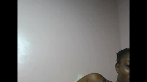Snapshot of amber_cutie2 chatting on 02.24.26 amber_cutie2 online show from 02.24.26