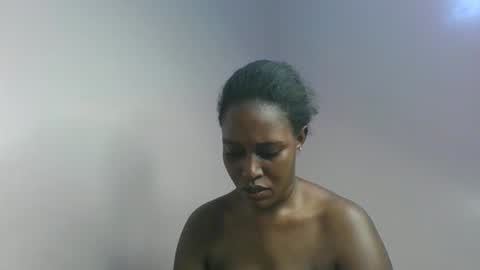 Snapshot of amber_cutie2 chatting on 04.27.26 amber_cutie2 online show from 04.27.26