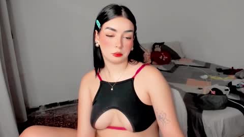 Snapshot of amber_landy1 chatting on 01.24.25 amber online show from 01.24.25