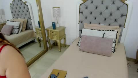 Snapshot of amber_natt chatting on 05.30.26 amber_natt online show from 05.30.26