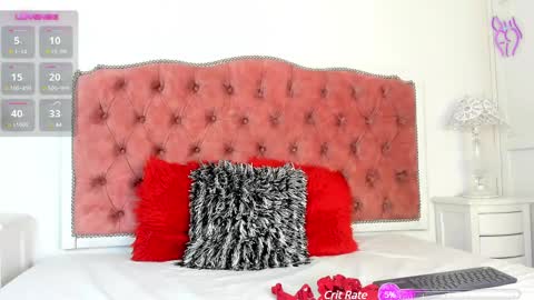 Snapshot of amber_roose75 chatting on 02.24.25 julieta  online show from 02.24.25