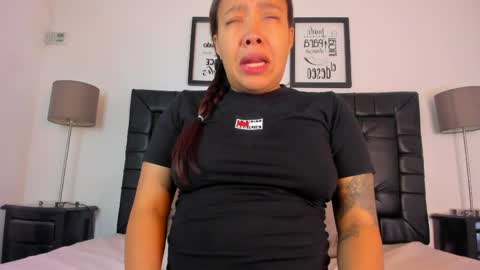 julieta  online show from 04.15.26