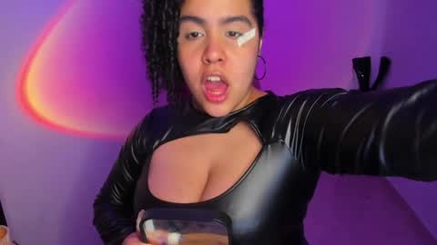 Snapshot of amber_smith20 chatting on 04.29.26 find me here --- online show from 04.29.26
