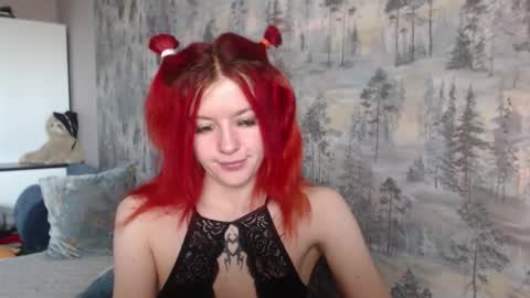 amber_tease_ online show from 10.19.25