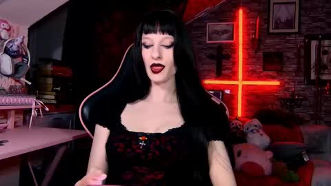 Snapshot of amberangel666 chatting on 12.19.25 DEMONESS AMBER 666 online show from 12.19.25
