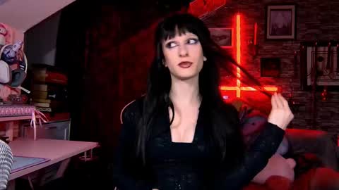 Snapshot of amberangel666 chatting on 12.20.25 DEMONESS AMBER 666 online show from 12.20.25