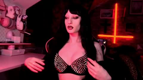Snapshot of amberangel666 chatting on 05.23.26 DEMONESS AMBER 666 online show from 05.23.26