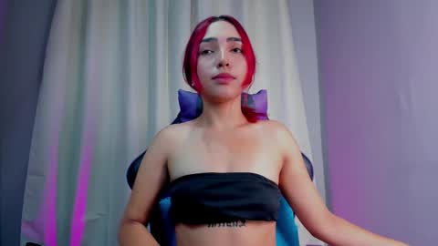 Amber Baker  online show from 03.06.25