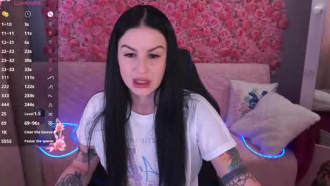 Snapshot of amberdismond chatting on 05.11.26 Anna online show from 05.11.26