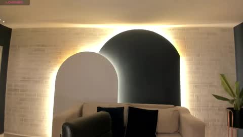 Snapshot of amberfox_1 chatting on 11.27.25 Amber Fox online show from 11.27.25