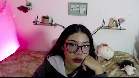 Amber Jeong online show from 01.12.25