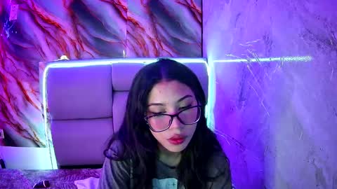 Amber Jeong online show from 02.02.25