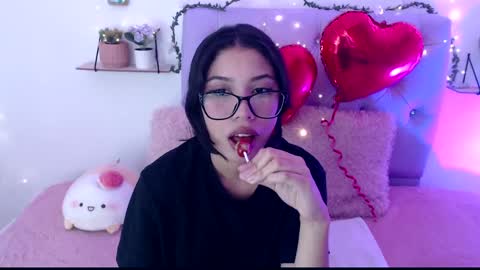 Amber Jeong online show from 02.06.25