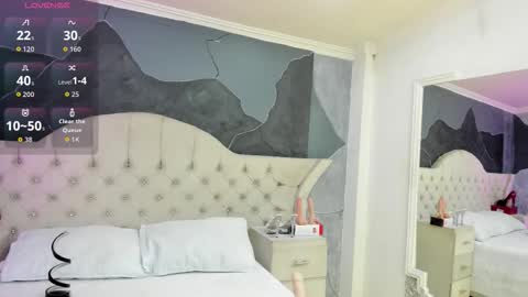 Amber Grey online show from 09.15.25