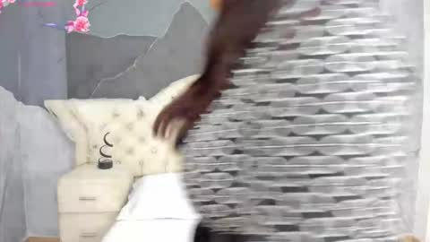 Amber Grey online show from 10.14.25