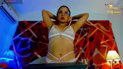 ambervegaa online show from 10.27.25